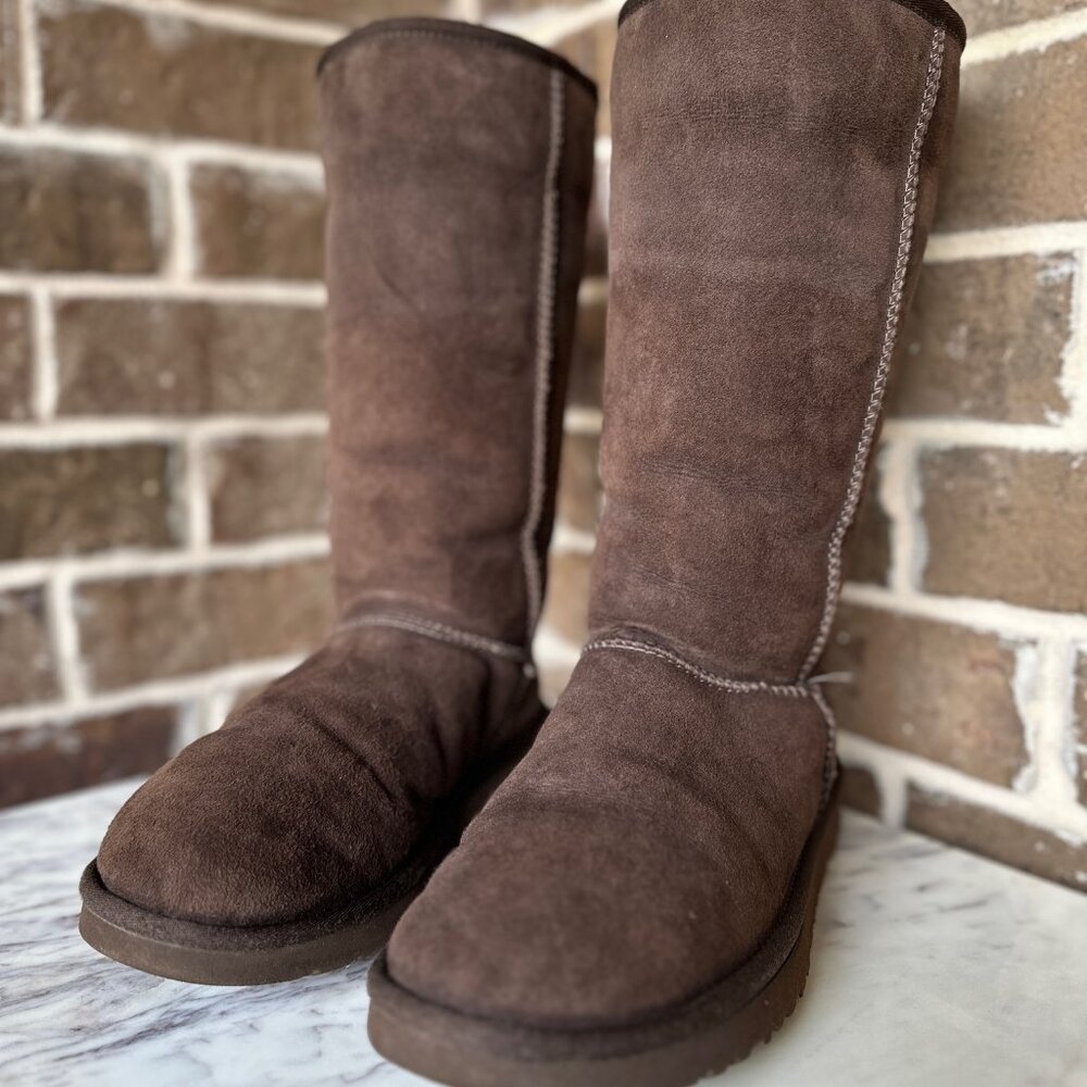 Ugg Classic Tall Boots Sheepskin Shearling 5815 Brown Sz 8